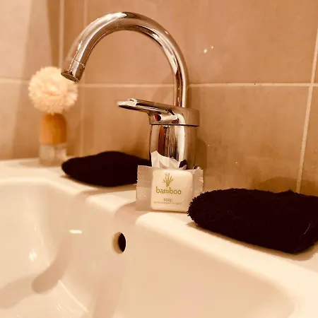 'l'elegant' Centre, Parking Prive, Clim, Terrasse *