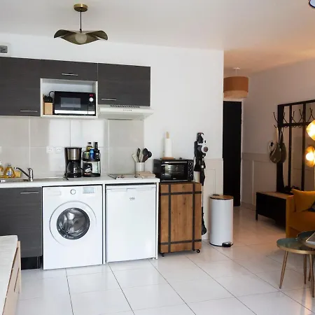 Appartement 'l'elegant' Centre, Parking Prive, Clim, Terrasse