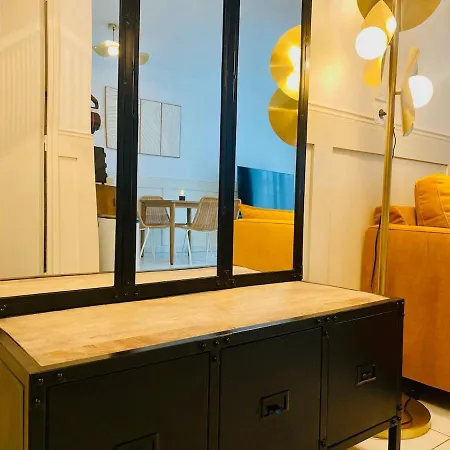 'l'elegant' Centre, Parking Prive, Clim, Terrasse *