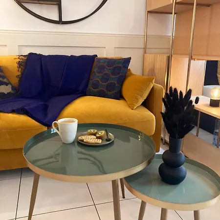 'l'elegant' Centre, Parking Prive, Clim, Terrasse Apartamento *