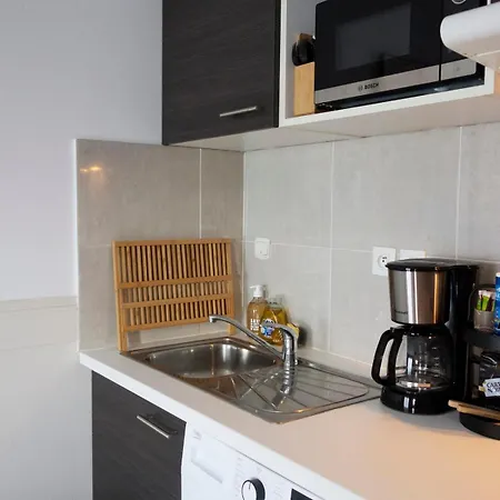 'l'elegant' Centre, Parking Prive, Clim, Terrasse